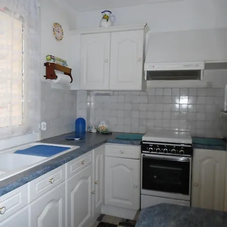 Deux-pieces 4 Pers Avec Parking, Proche - Fr-1-750-89 * קאנט אן רוסיון